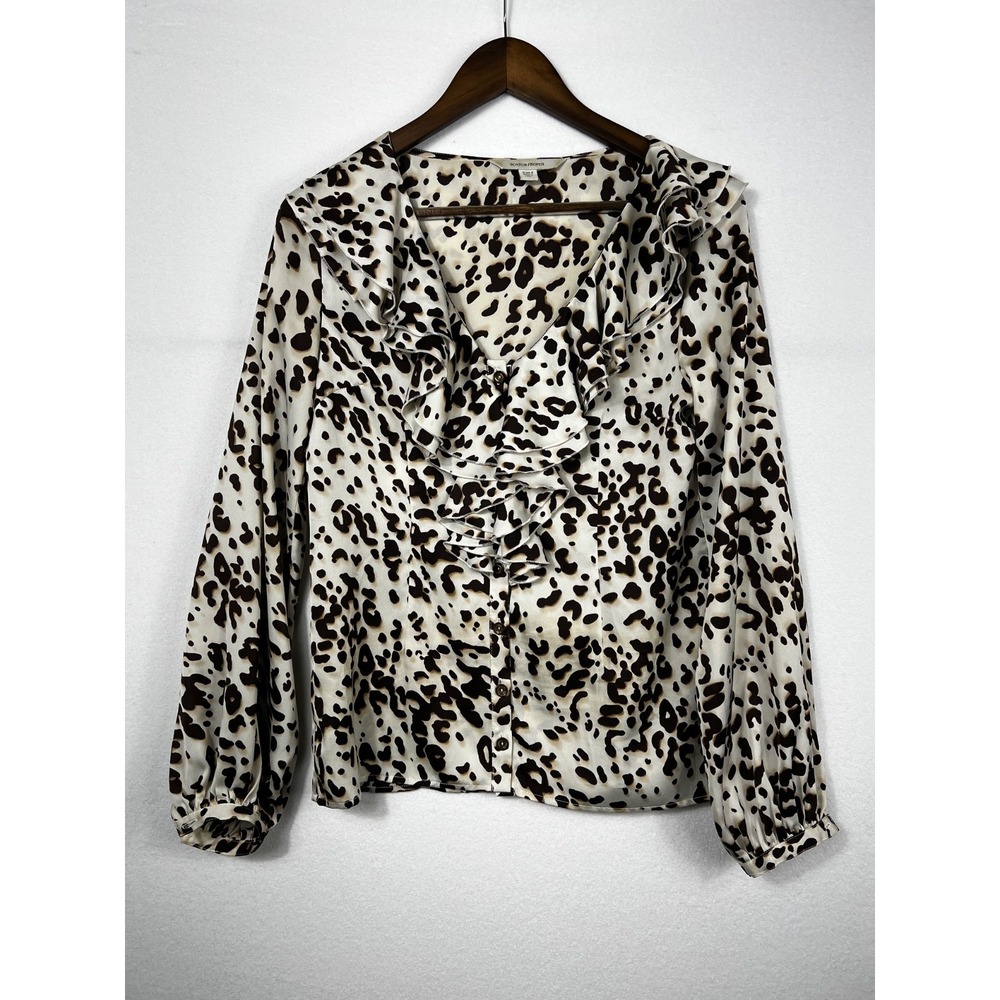 Boston Proper Size 4 Animal Print Blouse Button Front Ruffle‎